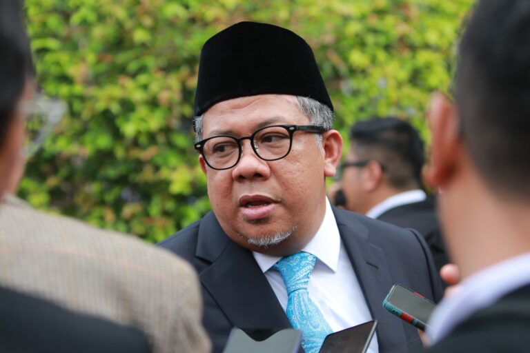 Fahri Hamzah Ditarget Bangun Tiga Juta Rumah per Tahun