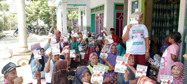 Dongkrak Dukungan Khofifah-Emil, JRK Kampanye Door To Door di Kandang Banteng