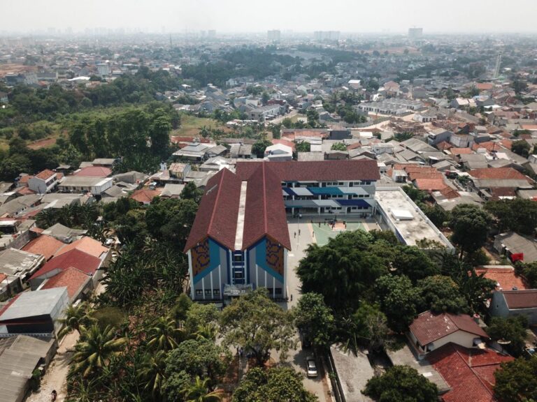Gedung Baru SMPN 23 Tangsel Hadirkan Ruang Terbuka Ramah Lingkungan