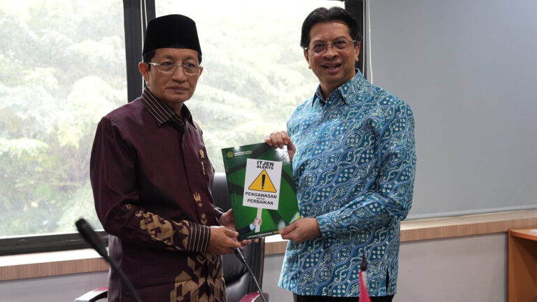 100 Hari Kerja, Prof. Nasaruddin Umar Minta Itjen Perketat Pengawasan Etika Kerja Kemenag