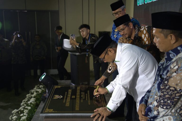 Menag Resmikan Gedung SBSN Siber dan Launching UIN Siber Syekh Nurjati Cirebon