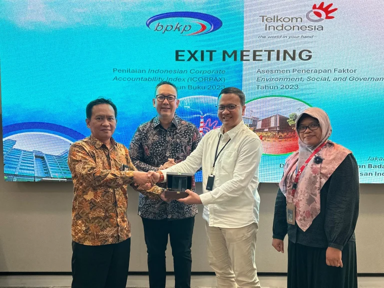 Telkom Capai Peningkatan Signifikan Dalam Penilaian ESG Hingga Raih Predikat Sangat Baik dari BPKP