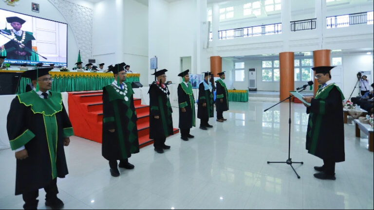 UIN Ar-Raniry Kukuhkan Enam Guru Besar, Berikut Nama dan Bidangnya!