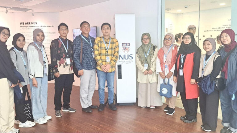 Mahasiswa UIN KHAS Jember Presentasi di Tiga Negara