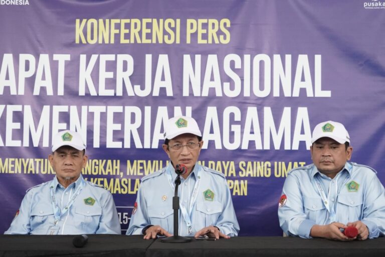 Menteri Agama Ajak Jajarannya Satukan Langkah untuk Berikan Solusi Terbaik Bagi Umat