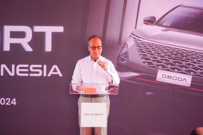 Mobil Setir Kiri Produk Indonesia Tembus Vietnam Senilai Rp11,46 M