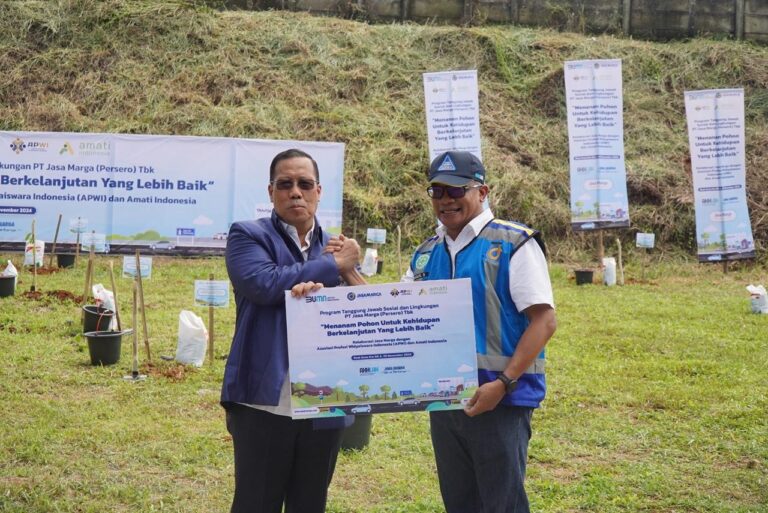 Jasa Marga Tanam 2.500 Bibit Pohon untuk Lingkungan Berkelanjutan
