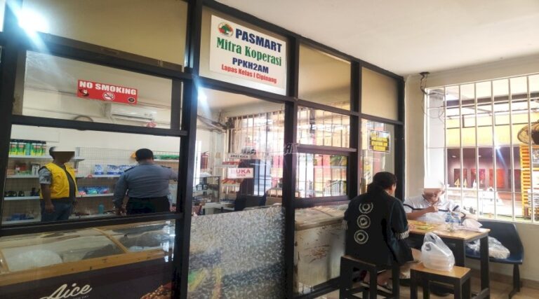 Dukung 13 Program Akselerasi Menteri Imipas, Lapas Cipinang Optimalkan Warung Mitra Koperasi untuk UMKM