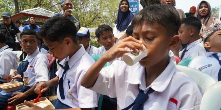 KKP Dukung Penuh Makan Bergizi Gratis dan Pastikan Ikan Bermutu