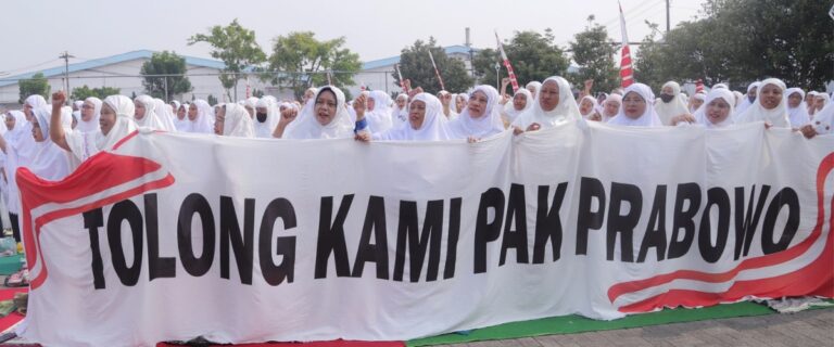 Wamenaker Noel Temui Pekerja PT Sritex Solo, Pastikan Tak Ada PHK