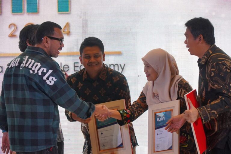 Jasa Marga Raih Penghargaan dalam Ajang Indonesia Best BUMN Awards 2024