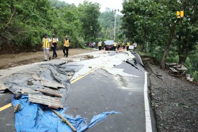 Penanganan Darurat Bencana Alam Sukabumi Ditargetkan Selesai Dalam Dua Pekan