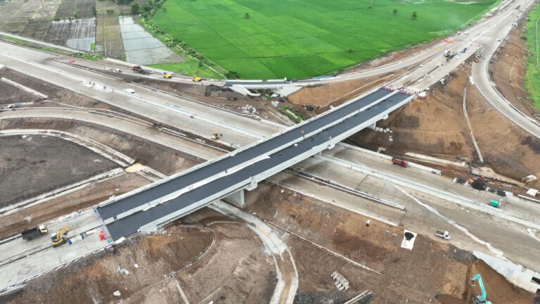 Jalan Tol Probolinggo-Banyuwangi Segmen Gending-Kraksaan Difungsikan Selama Nataru 2024/2025