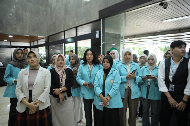 Terima Kunjungan Mahasiswa UNS, Kepala Biro Humas dan Informasi Publik Kementan Jelaskan Soal Swasembada Pangan