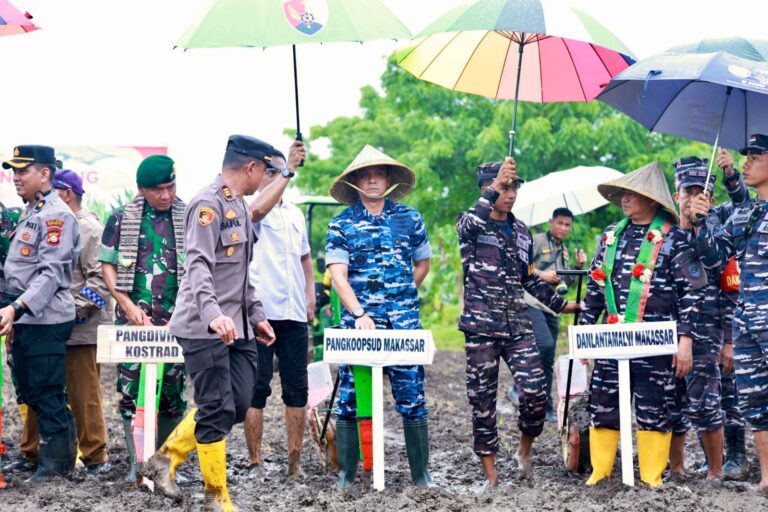 Pangkoopsud II Laksanakan Penanaman Jagung Satu Juta Hektar Serentak Dukung Swasembada Pangan 2025