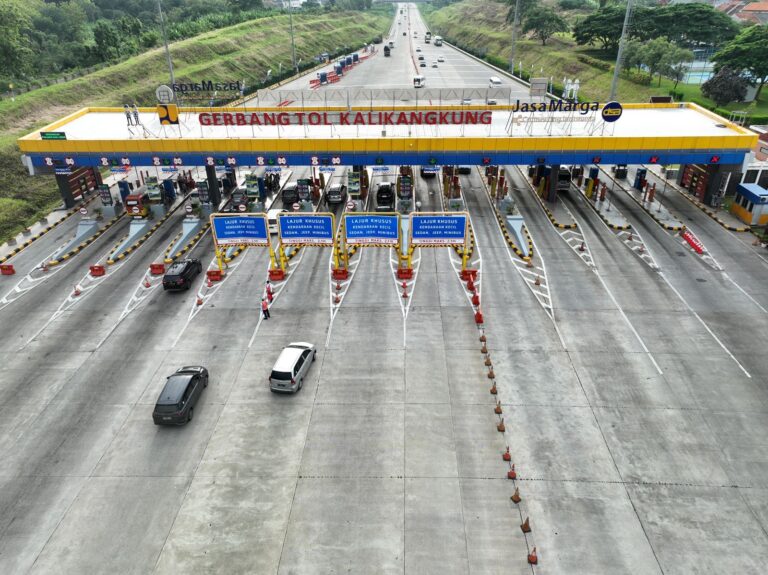 Sukseskan Perjalanan Libur Natal 2024 dan Tahun Baru 2025, 6 Juta Kendaraan Tercatat Lewati Jalan Tol Jasa Marga Group