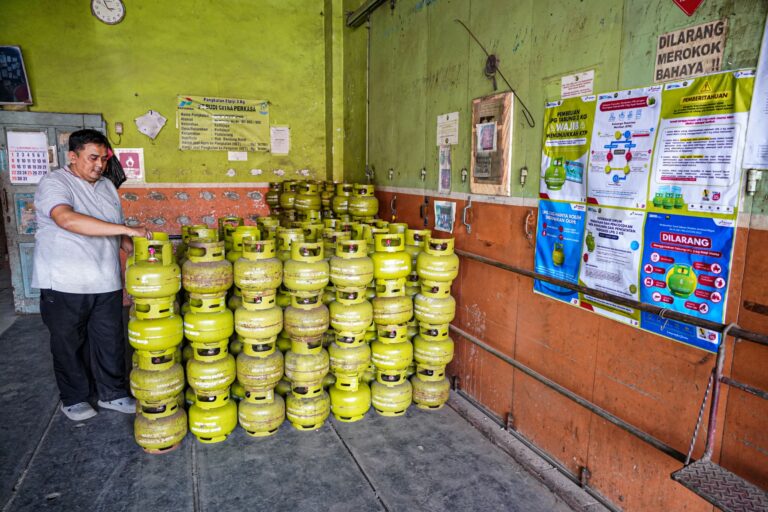 Pastikan LPG 3 Kg Aman, Pertamina Patra Niaga Lakukan Pengecekan Pangkalan