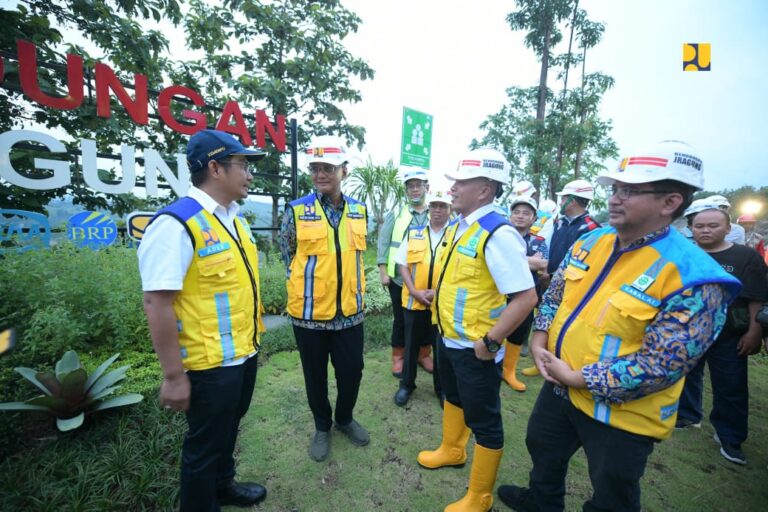 Tinjau Bendungan Jragung, Menteri PU Instruksikan Percepat Pembangunan Daerah Irigasi