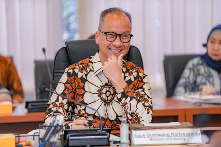 Investasi Manufaktur Lampaui Rp721 Triliun Tahun 2024