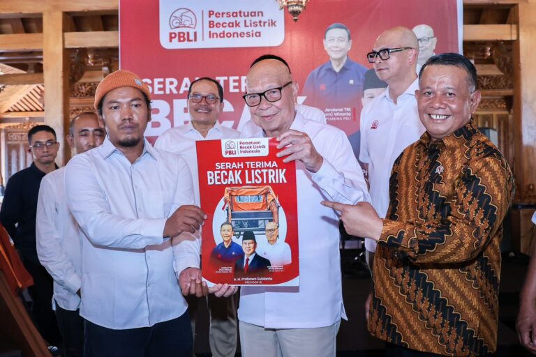 Wamen UMKM Perkuat Keterlibatan UMKM dalam Produksi Becak Listrik