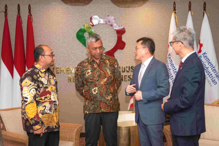 Kemenperin dan UNIDO Jajaki Peluang Pengembangan Industri Hijau dan Hilirisasi Nikel