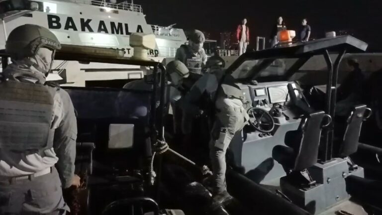 Bakamla Gagalkan Penyelundupan 60 Ribu Ekor Baby Lobster di Jakarta