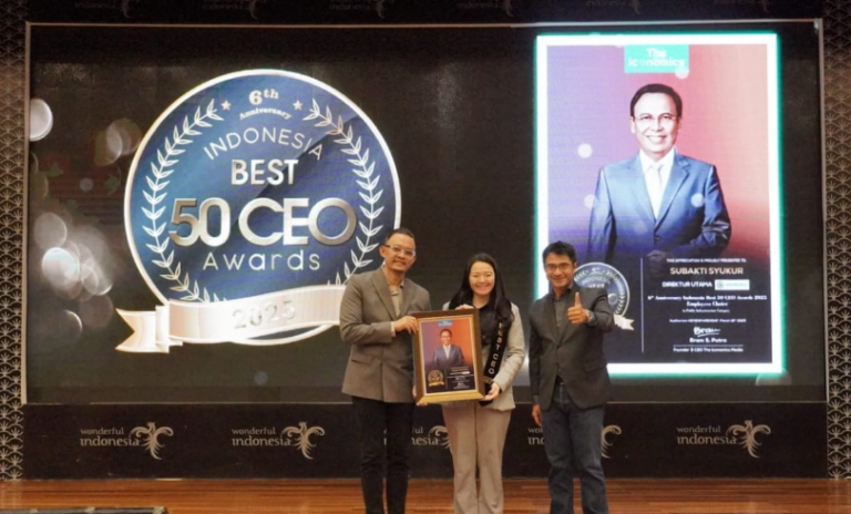 Mendorong Inovasi dan Transformasi Infrastruktur Jalan Tol, Direktur Utama Jasa Marga Raih Penghargaan Indonesia Best 50 CEO 2025