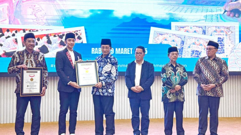 Kementerian Agama Terima Dua Rekor MURI untuk Mushaf Nusantara