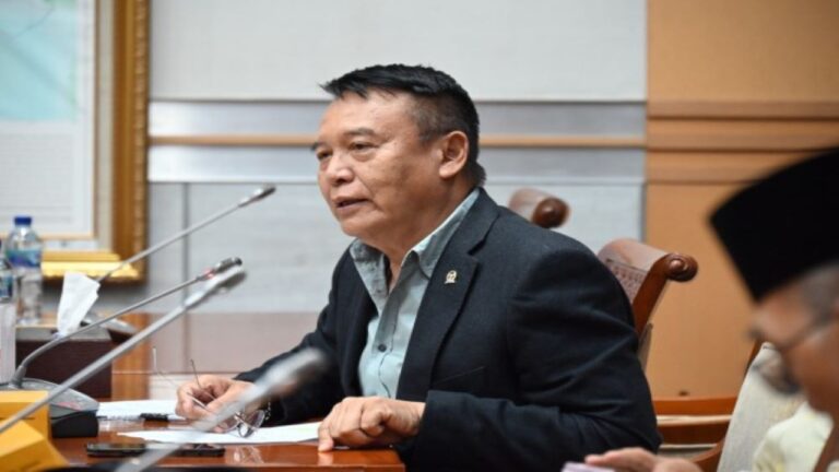 Komisi I DPR: Kebebasan Pers Harus Dilindungi, Intimidasi Jurnalis Tak Bisa Ditoleransi!