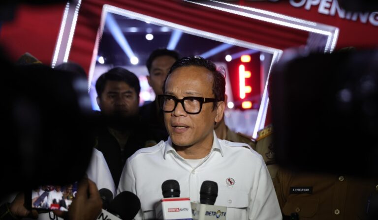 Wamen Noel Dukung Dedi Mulyadi Tindak Tegas Praktik Premanisme Pabrik-Pabrik di Jabar