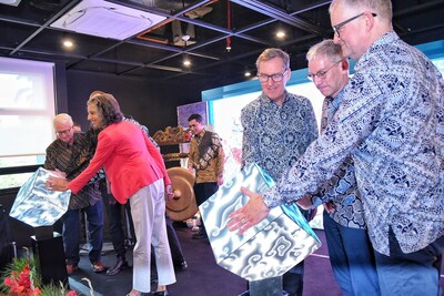 Kampus Universitas Gabungan Inggris-Australia Pertama Resmi Diluncurkan di Bandung