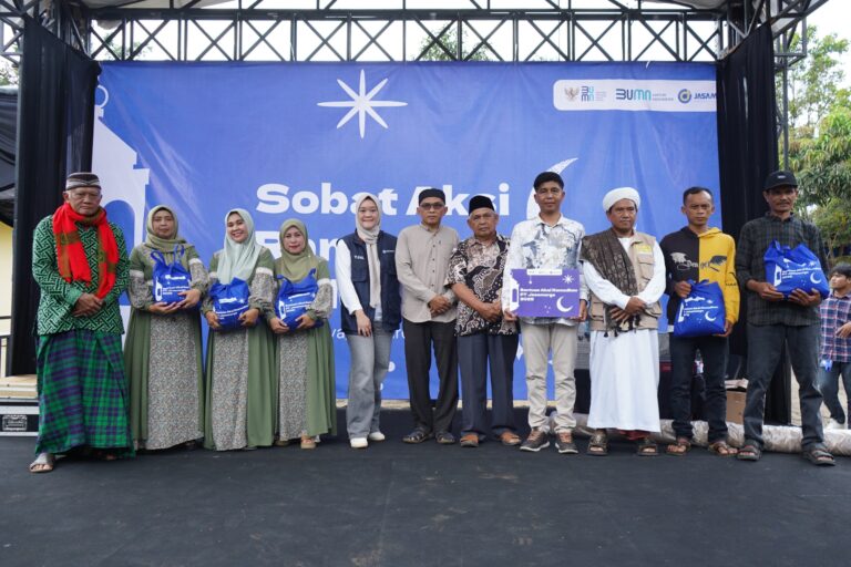 Jasa Marga Wujudkan Harmoni Sosial di Tasikmalaya melalui Program Sobat Aksi Ramadan 2025