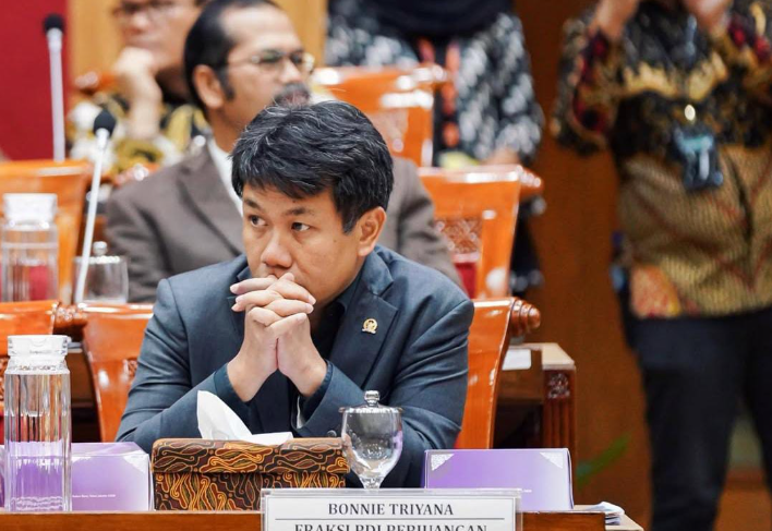 Komisi X DPR soal TNI Masuk Kampus, Bentuk Intervensi Kebebasan Akademik