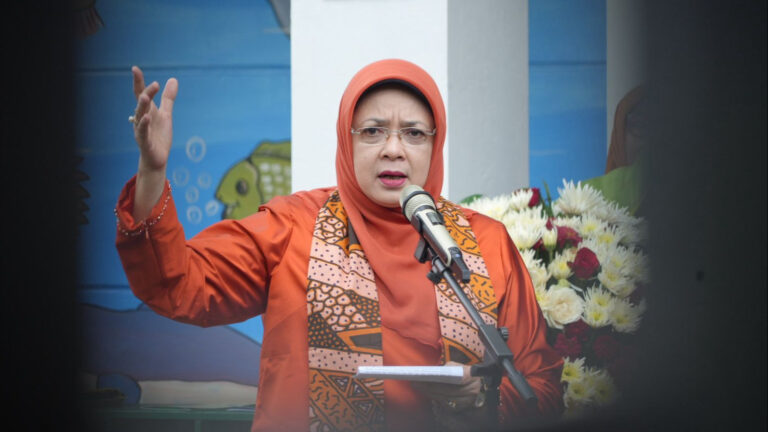 Helmi Nasaruddin Ajak Perempuan Aktif Gerakan Pelestarian Lingkungan