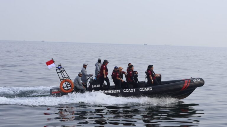 Bakamla Gelar Operasi Gabungan Pengawasan Orang Asing di Teluk Jakarta