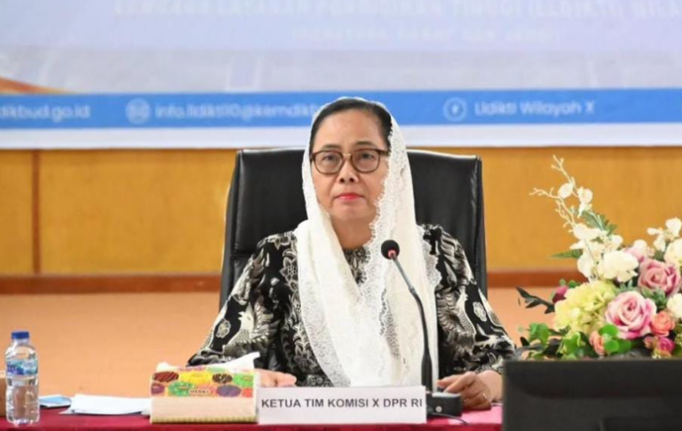 DPR Minta Kecurangan di SPMB Ditindak Tegas: Pejabat Jangan Minta Jatah Kursi