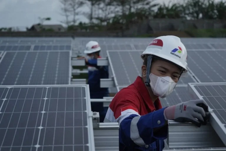 Pertamina NRE Manfaatkan Kecerdasan Buatan untuk Pastikan Keandalan PLTS