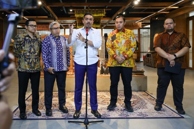 Kementerian UMKM Berkomitmen Pererat Kemitraan Pengemudi dan Aplikator Ojek Online