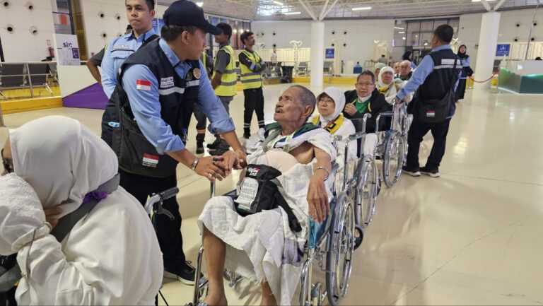 Lebih dari 135 Ribu Jemaah Haji Indonesia Tiba di Arab Saudi, Jamaah Diimbau Jaga Kondisi Fisik