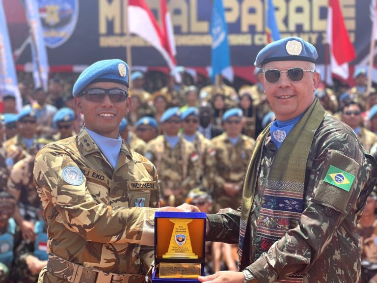 Satgas Kizi TNI Kontingen Garuda Raih Medali Kehormatan Dari PBB