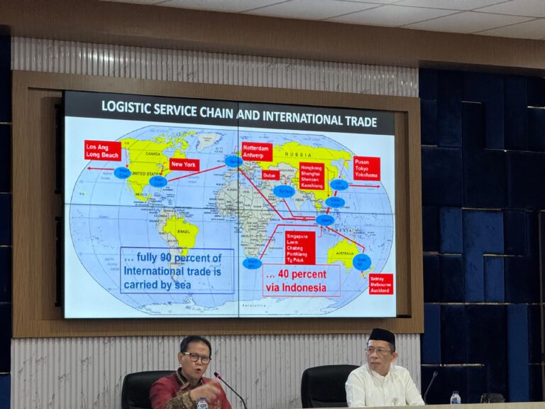 Stadium General Unhalu, Prof Rokhmin beberkan Peran Perguruan Tinggi Bangun Sektor Agromaritim
