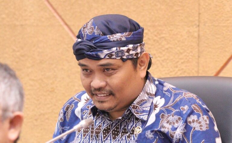 May Day 2025, Komisi IX DPR Singgung Pentingnya Perlindungan Buruh di Sektor Informal