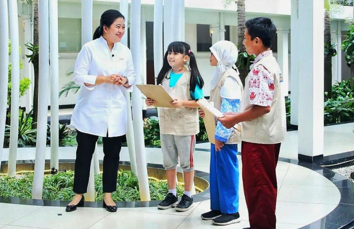 Hardiknas 2025, Puan: Pendidikan Berkualitas Harus Hadir di Setiap Jengkal Negeri!