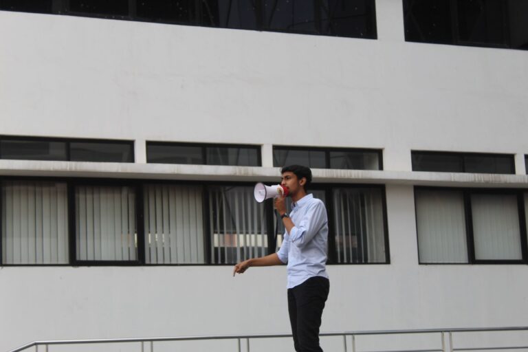 Momen Hardiknas 2025, PMII Ciputat Soroti Mirisnya Ketimpangan Pendidikan di Indonesia