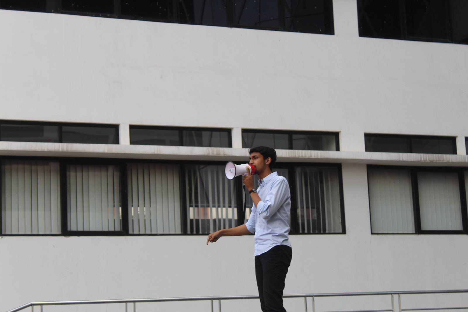 Momen Hardiknas 2025, PMII Ciputat Soroti Mirisnya Ketimpangan Pendidikan di Indonesia