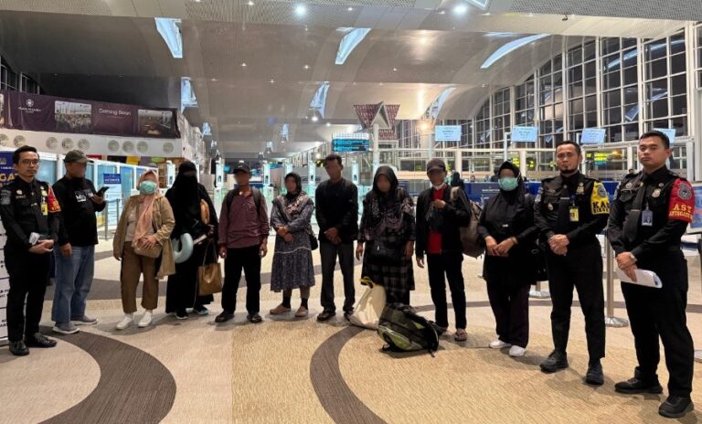 Imigrasi Gagalkan Keberangkatan 1.243 Calon Jemaah Haji Diduga Nonprosedural dari Sejumlah Bandara
