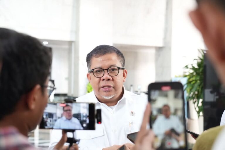 Fahri Hamzah Ungkap Pemerintah Akan Libatkan Koperasi Merah Putih Dalam Program BSPS
