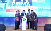 Menteri Agama RI, Nasaruddin Umar saat Peluncuran Program PRIMA Magang PTKI di Jakarta (tengah)