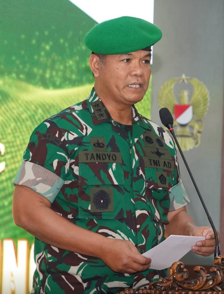 Wakasad: Kehadiran Prajurit Harus Memberikan Rasa Aman
