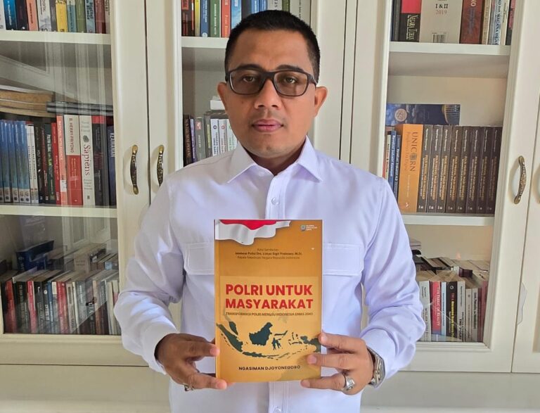 Soft Launching Buku ‘Polri untuk Masyarakat, Transformasi Polri Menuju Indonesia Emas 2045’ Mewarnai HUT Bhayangkara ke 79